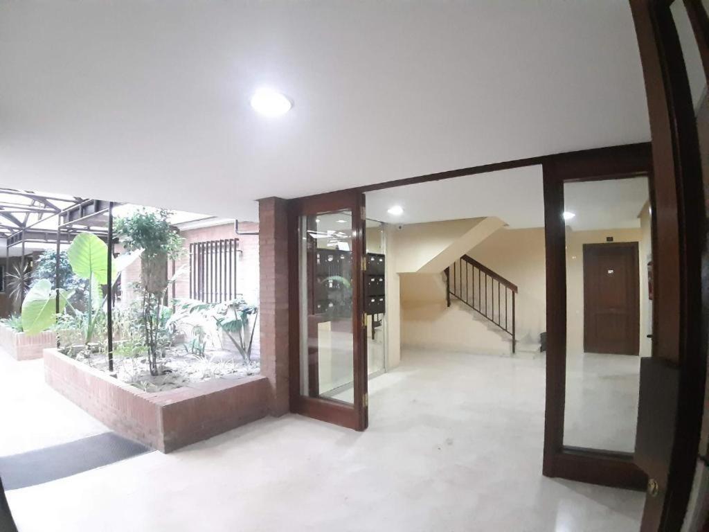 Plaza Puerta Nueva Apartamento Múrcia Exterior foto