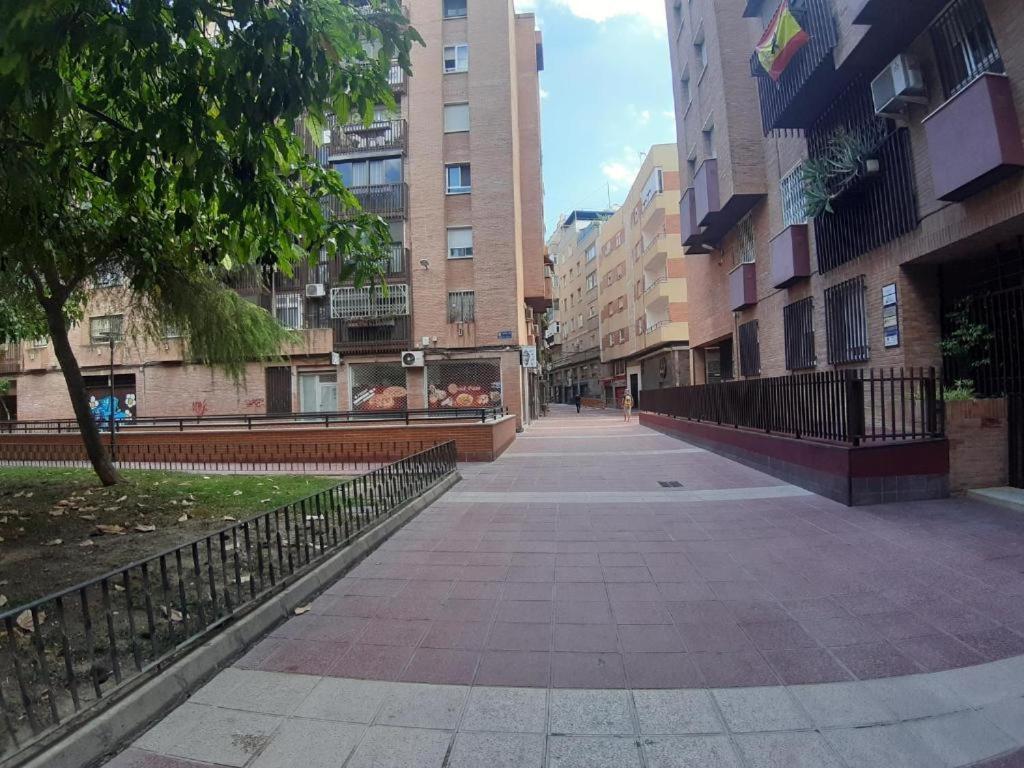 Plaza Puerta Nueva Apartamento Múrcia Exterior foto
